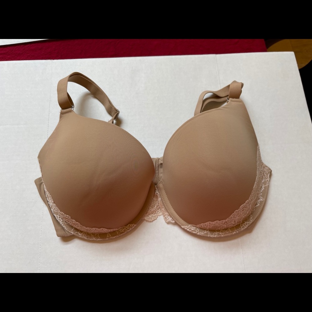 Soma memorable full coverage lace trim bra 36